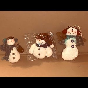 3 Lot ☃️Tiny Snowman ☃️ Christmas 🎄 Ornaments 🎄